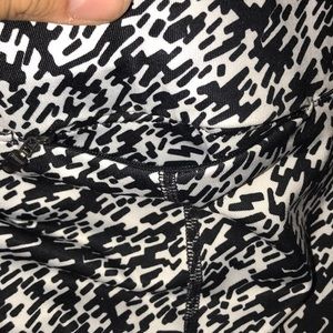 Nike Pants - White and black nike leggings Nike Pants - White and black nike leggings